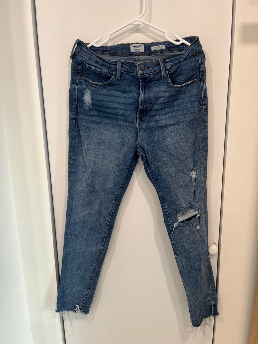 Kensie Vintage High Rise Skinny Jeans – Size 12/31
